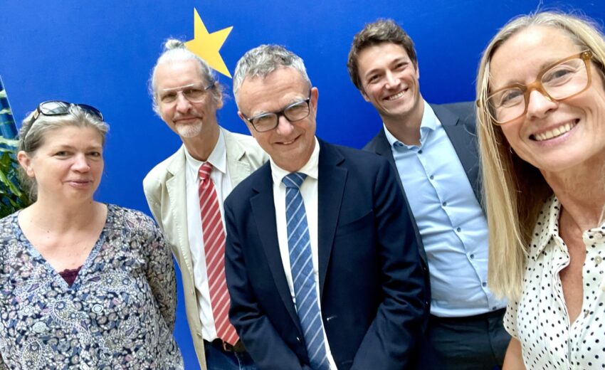Re-Use Austria: Stakeholder Gespräch zum Circular Economy Act v.l.n.r.: Nina Eisenmenger (BOKU), Matthias Neitsch (Re-Use Austria), Eric Mamer (European Commission, DG Environment), Philipp Horner (VOEST), Karin Huber-Heim (FH des BFI Wien)