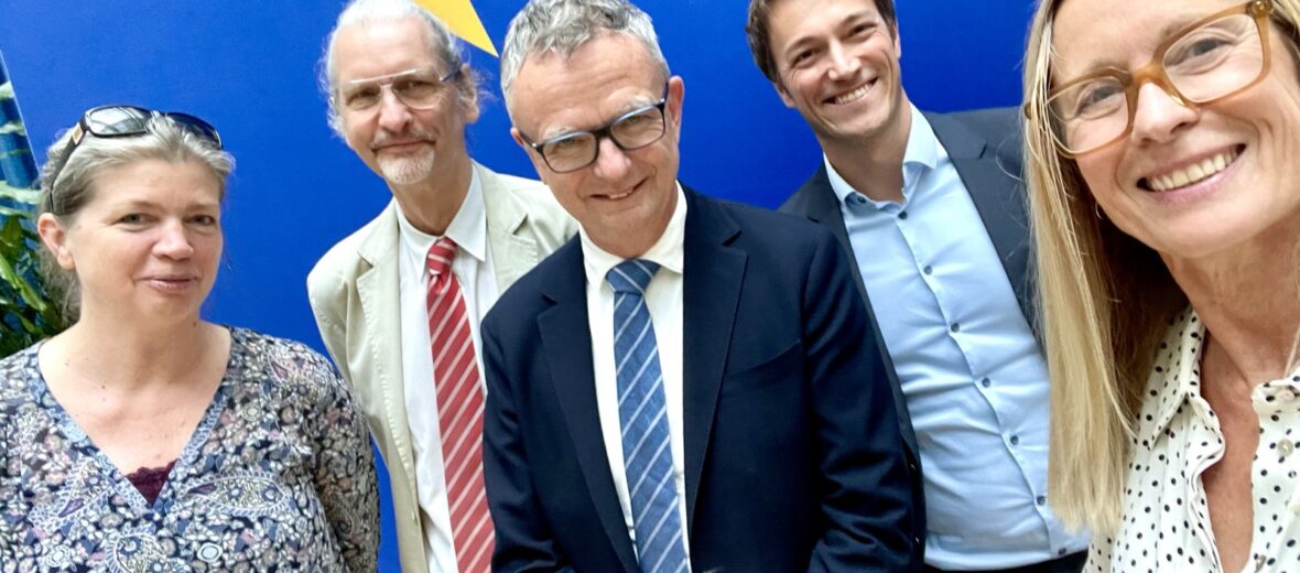 Re-Use Austria: Stakeholder Gespräch zum Circular Economy Act v.l.n.r.: Nina Eisenmenger (BOKU), Matthias Neitsch (Re-Use Austria), Eric Mamer (European Commission, DG Environment), Philipp Horner (VOEST), Karin Huber-Heim (FH des BFI Wien)