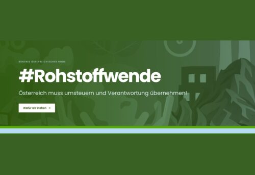 Bild zeigt den Startseitenbanner von ag-rohstoffe.at; grüner HIntergrund mit bergiger Landschaft, darauf der Schriftzug: #Rohstoffwende - Österreich muss umsteuern und Verantwortung übernehmen.